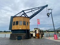 Dicker Herkules am Rheinauhafen in Köln