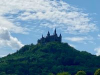Burg Hohenzollern - Sitz ehemaliger schwäbischer Grafen und Füsten... 