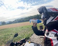 Nach jeder Stunde kurz was trinken ist wichtig