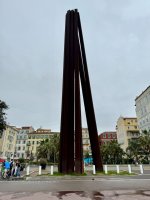 Neuf Lignes Obliques - Nizza