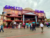 "Geisterpalast" auf der Wiesn