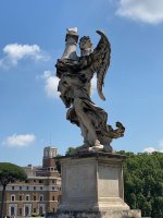  Ponte Sant'Angelo (Von Kaiser Hadrian erbaute Brücke)