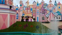It's a small World