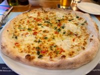 Sensationelle Pizza im Ristorante Napoli