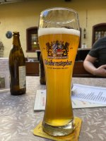 Regelmässige Verkostung regionaler Spezialitäten