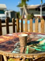 Auch in den Ferien braucht es mal einen Kaffee