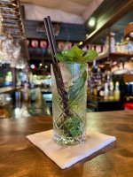 Ein Mojito zur Vorspeise