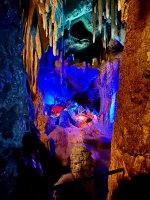 Höhle bei den Piraten