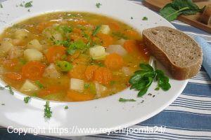 Gemüsesuppe