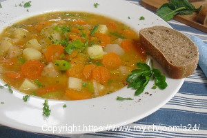 Gemüsesuppe